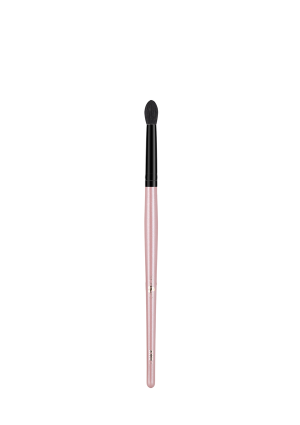 XMO1s - Luxury Tapered Eyeshadow Brush - Vegan