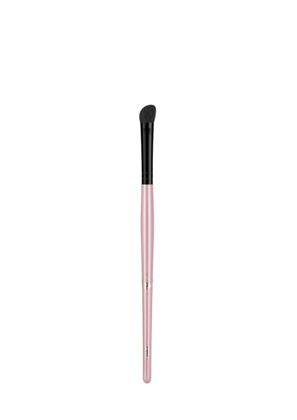 XMO2 - Angled Eyeshadow Brush